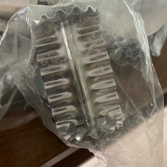 Pampered Chef Rolling Cookie Cutter - Picture 4 of 7